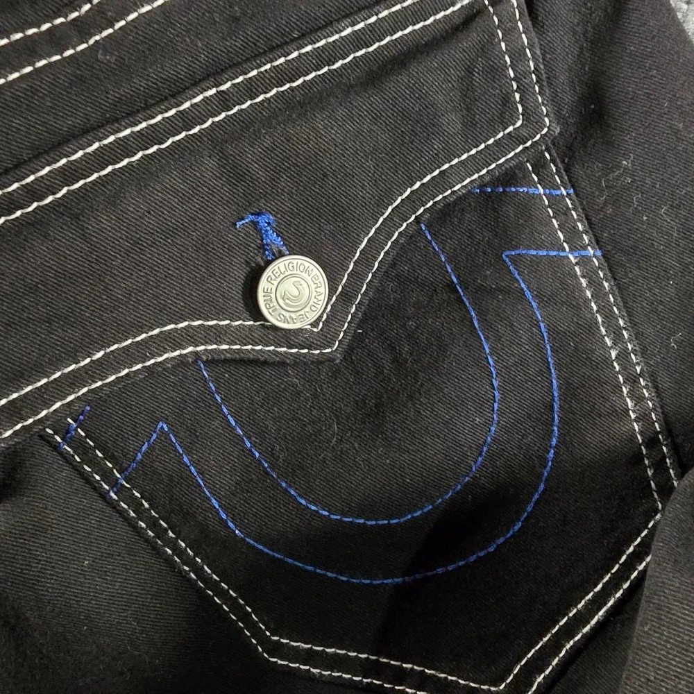 NWT True Religion Ricky Relaxed Straight Jeans Rinse Black Contrast Stitch 36